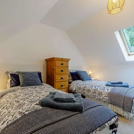 3 Bed In Portreath 89492 *