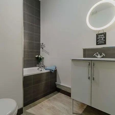 3 Bed In Portreath 89492 * カムボーン