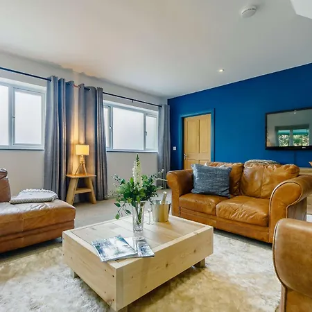 3 Bed In Portreath 89492 別荘 カムボーン